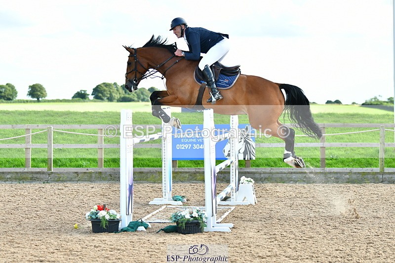 230729A-163826-07536 - Cls 18 National 1.30m