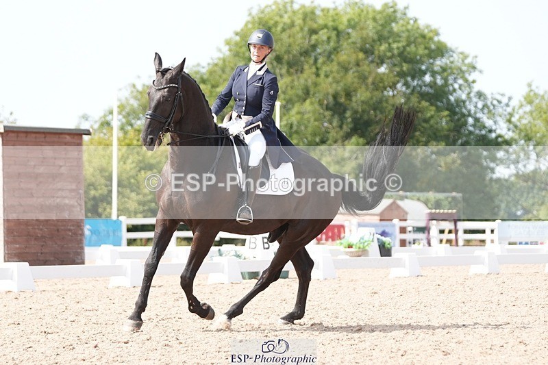 250815-151436-01997 - 017-elaine.scottFlorava