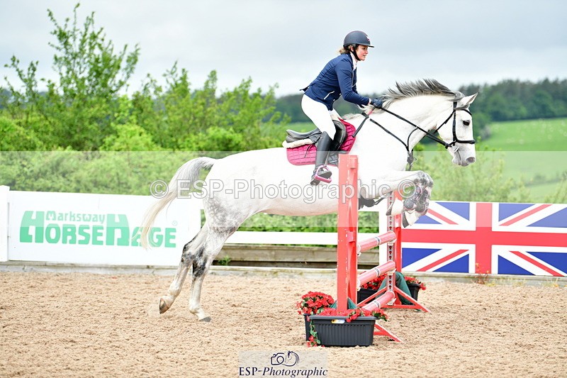 240526A-115718-07571 - Cls 31 85cm National Am Qualifier