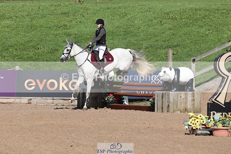 250911-144234-02528 - Cls 5 Chard Snr 90cm Speed Derby