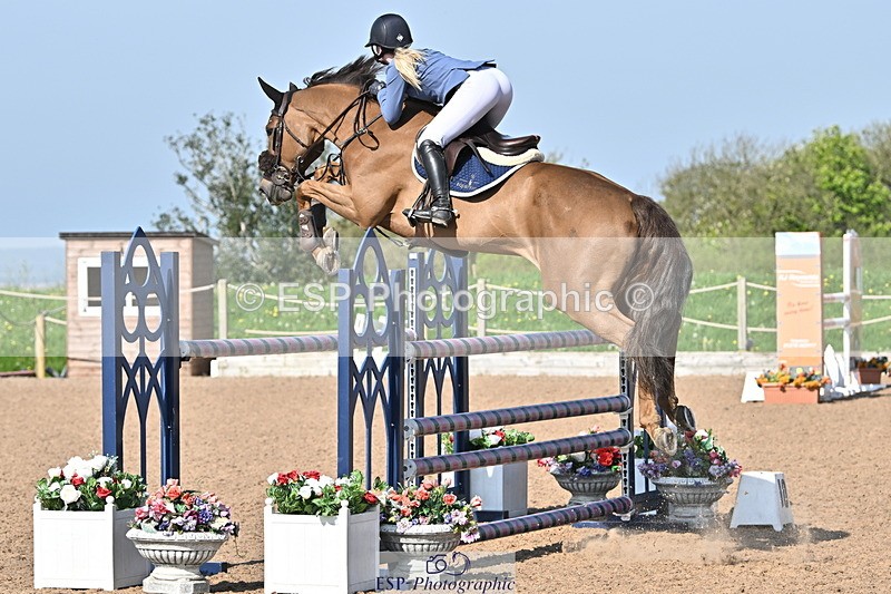 240509A-093526-00601 - Cls 8 Foxhunter