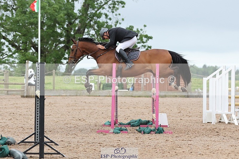 250524-095047-03963 - Cls 13  A&B 1.05m & 1.10m open