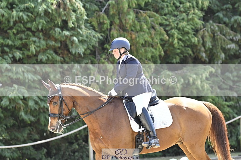 250810A-115719-05600 - 107-Sophie.DickinsonFurst.Ricci