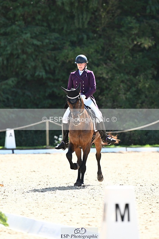 240811-150141-06580 - 153-Nicola.Kayes-BOSS.X