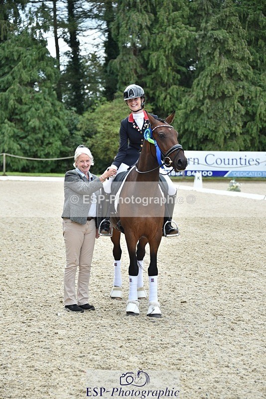 230813-130410-07237 - Elem Silver Presentations