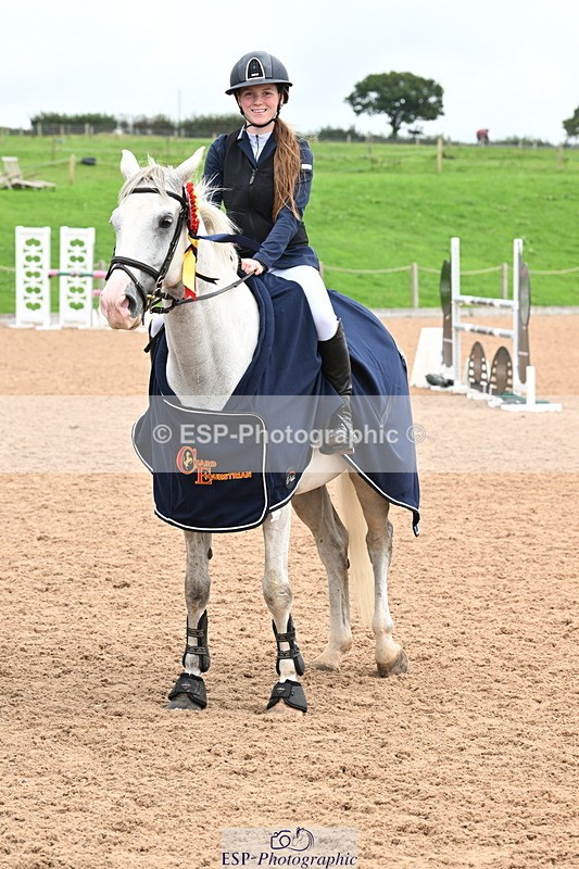 240908A-150800-04759 - Cls 16 U21 Advanced Teams 1m-1.10m