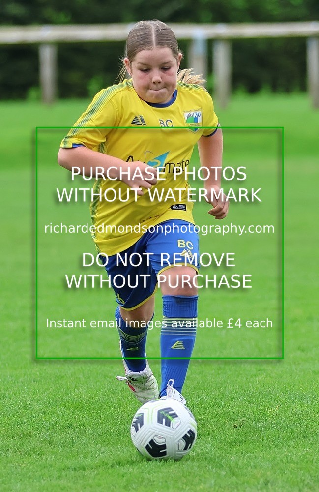 IMG29 - Kendal United Girls Under 10 vs Halton Lionesses Under 10 (14/9/25)