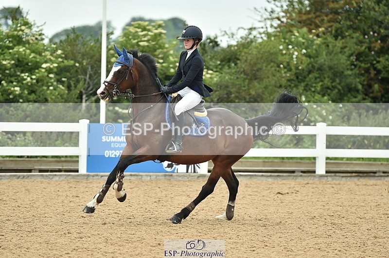 230611A-104744-04738 - Cls 32 85cm Amateur Qualifier