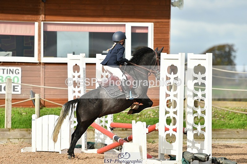 251026-101116-02042 - Cls 18+19+20 50cm Clear Round and 60cm Club and Schools