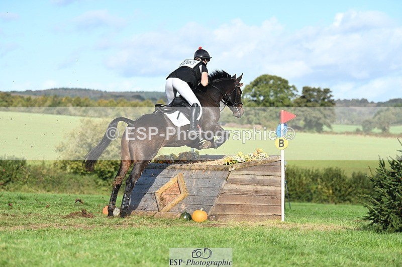 231022-115613-26308 - 203-VAN.WILDER-Mia.Ketcher-XC