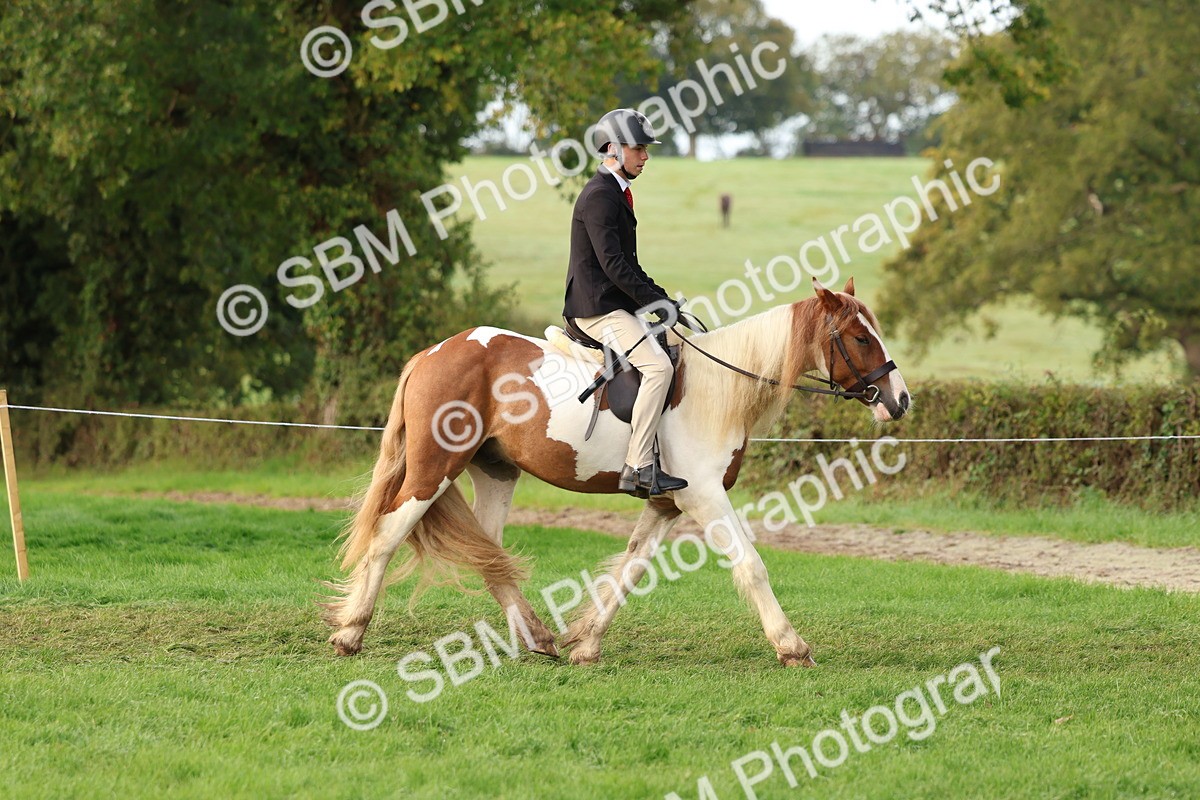 SBM_56569 - S40 - Starters Ridden Showing