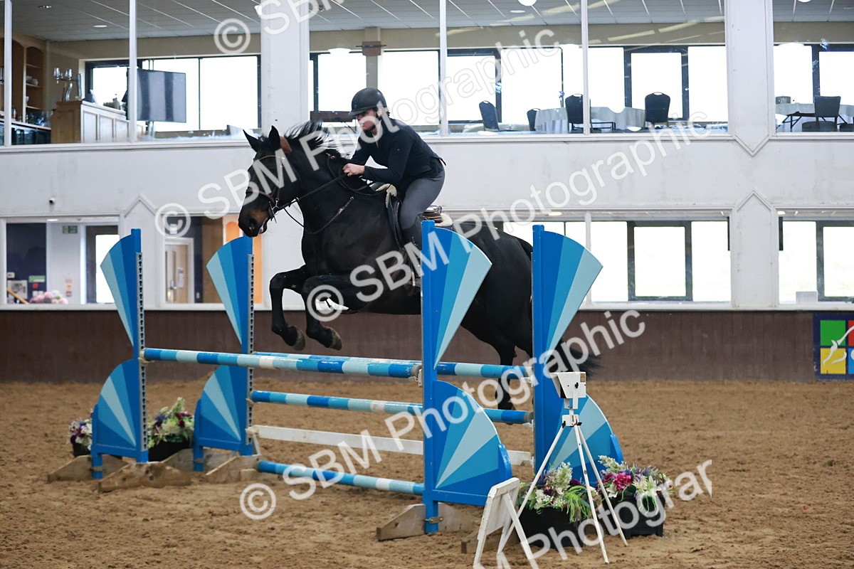 SBM_001422 - Class 4 - Senior Newcomers - 1.10m