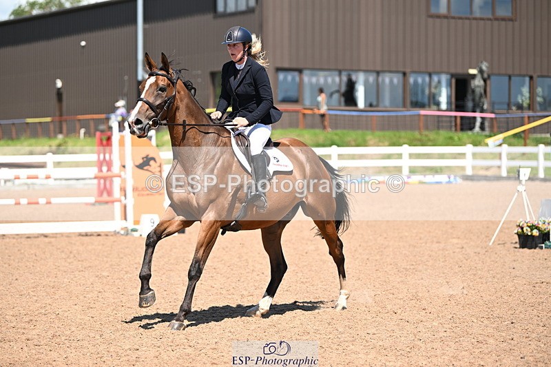 240728A-140855-09390 - Cls 36 1.05m Amateur Qualifier
