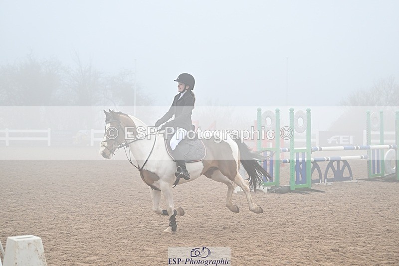 250208-122010-00522 - Cls 9 Pony Newcomers and 1m