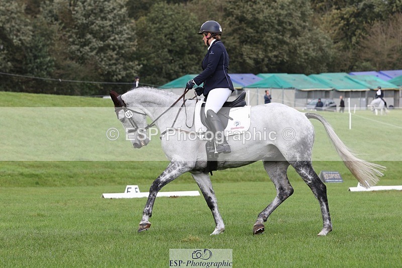 231019-134223-03753 - 630-ST.TROPEZ-Lizzie.Luxton-DR