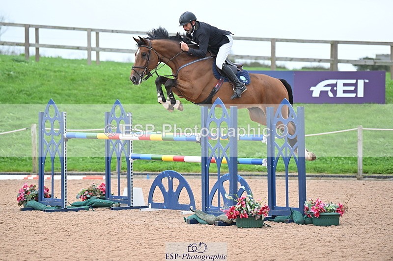 231013A-145807-02862 - Cls 9 Foxhunter & 1.20m Open