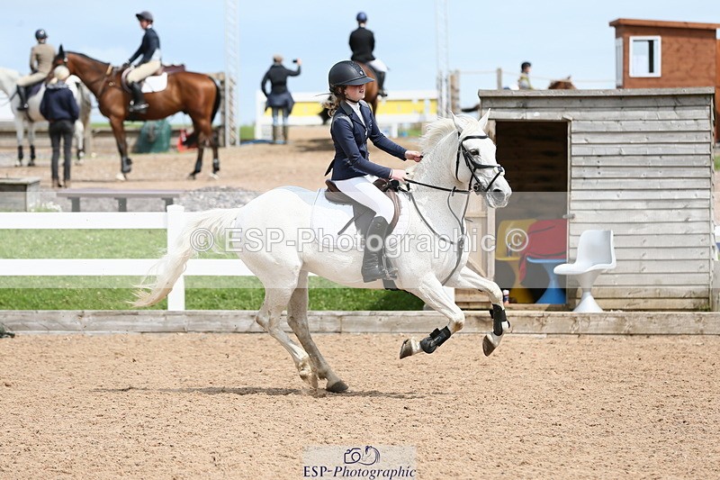 230716A-150707-04206 - Class 25a Pony Fox & 1.10 Open