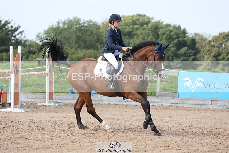 230915A-111636-01694 - Cls 2 Snr Foxhunter