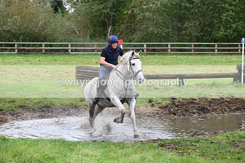 WJ6_7179 - Time at Photographer 13:06 to 13:23