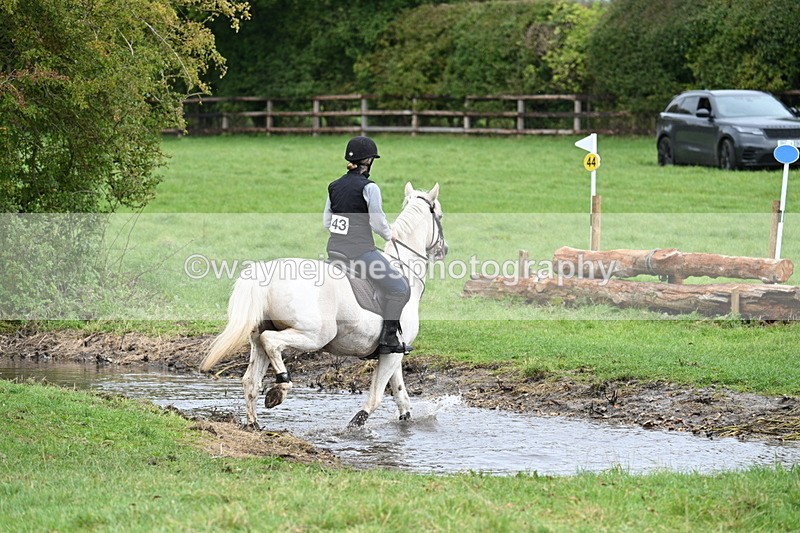 WJ7_0100 - Time at Photographer 11:24 to 11:48