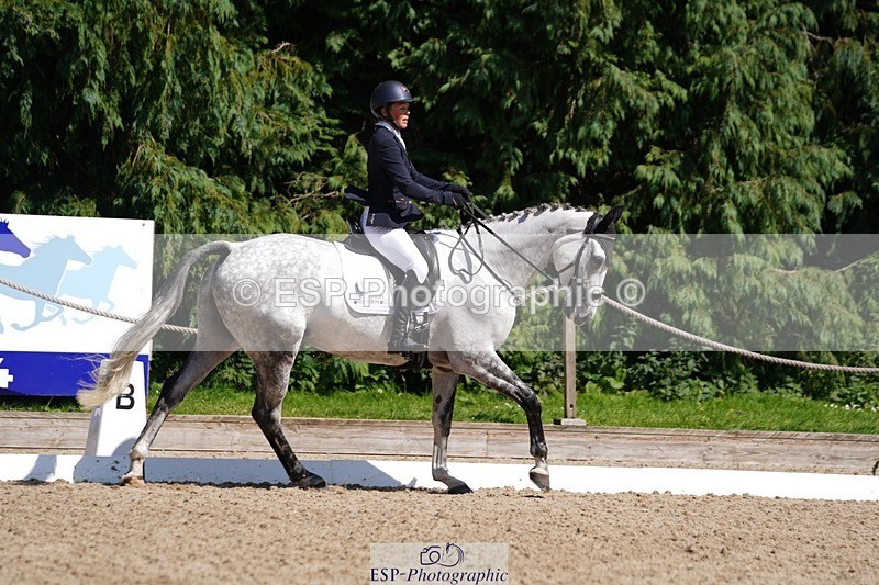 240719-152628-02637 - 114-Claire_Holiday-Diamond_Opposition