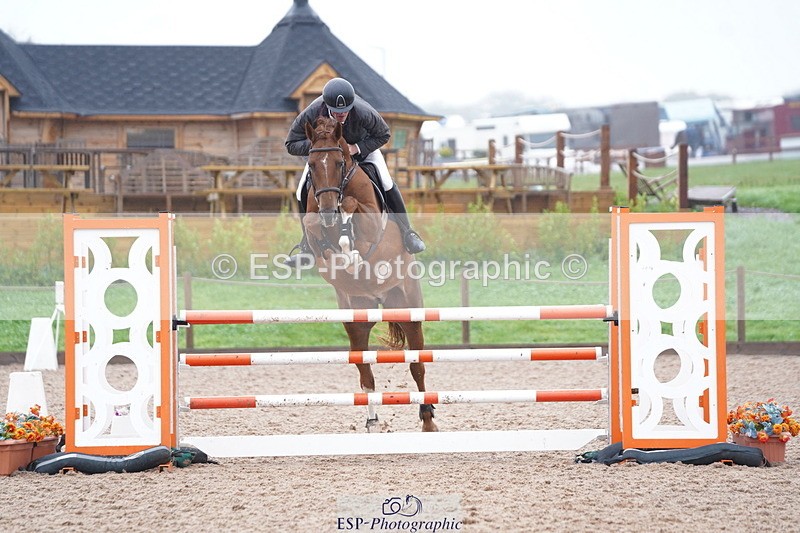 241006A-123906-06829 - Cls 20 Snr Newc & 1.10 Open