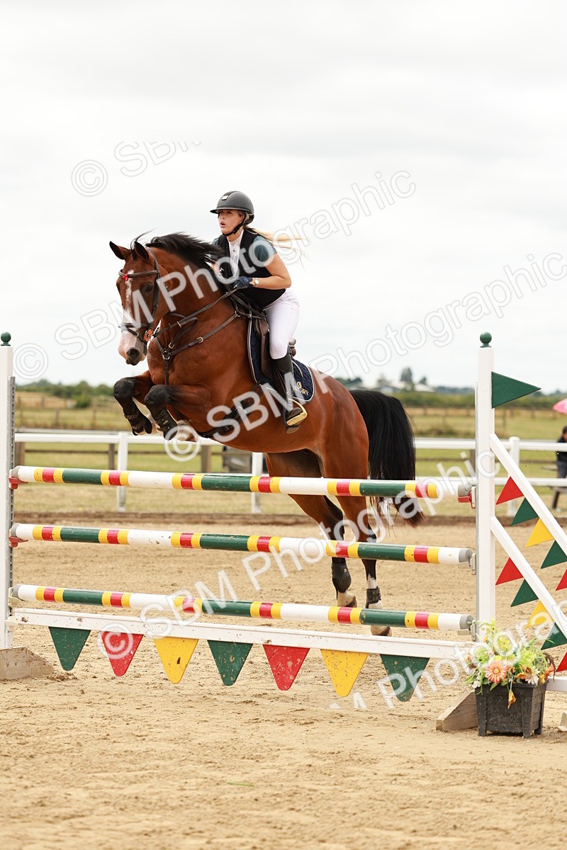 SBM_018100 - Class 21 - Senior Newcomers Championship 2d Rd