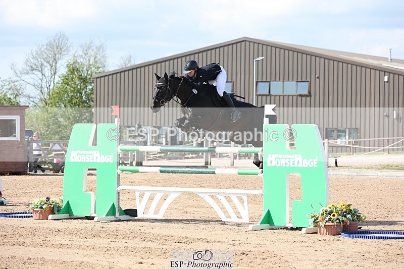 250427-160742-18344 - Cls 24 - 1 Star Gold Tour