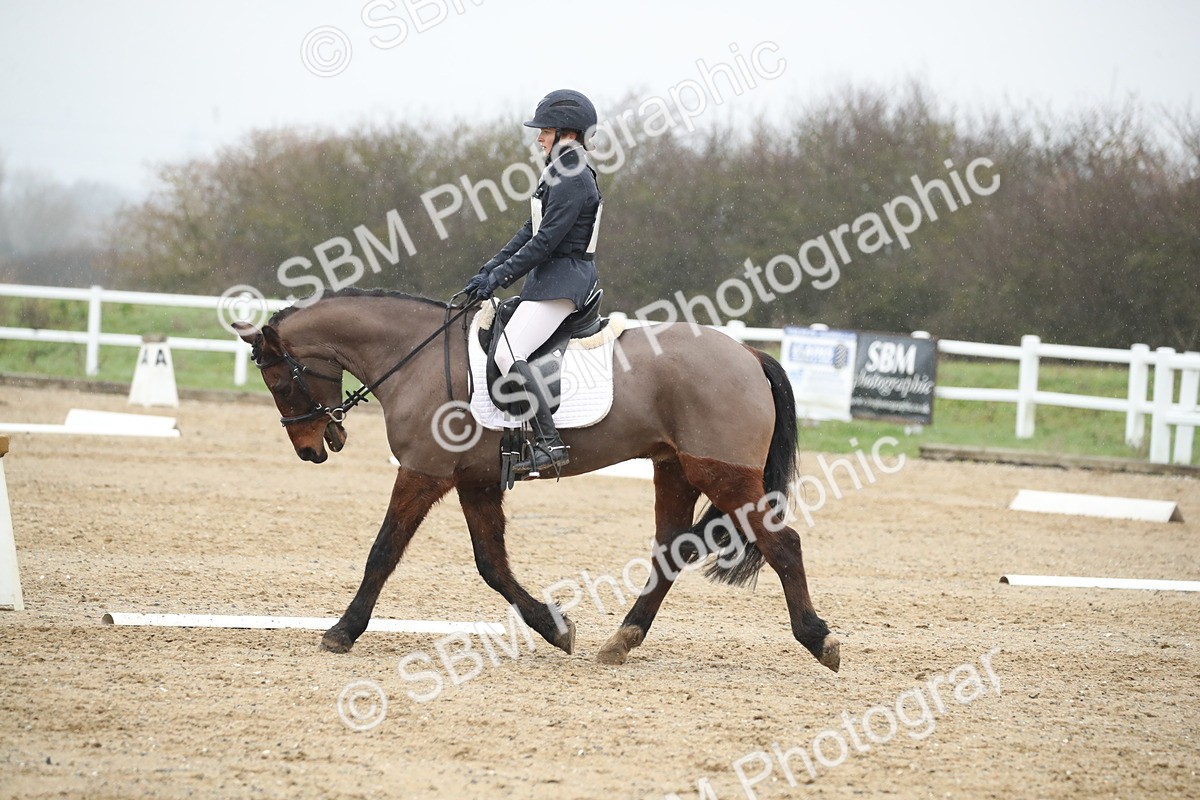 SBM_003106 - Novice 3