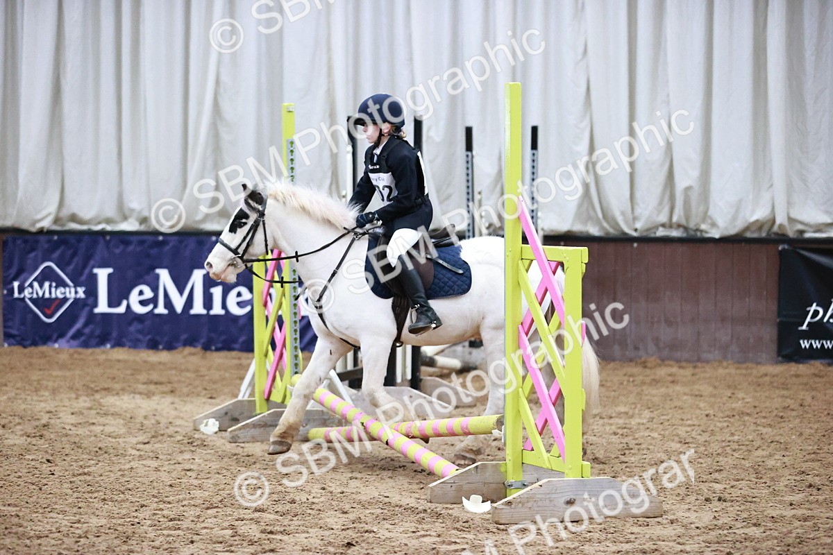 SBM_000297 - Class 1 - Cross Pole Jumping 30cm 40cm