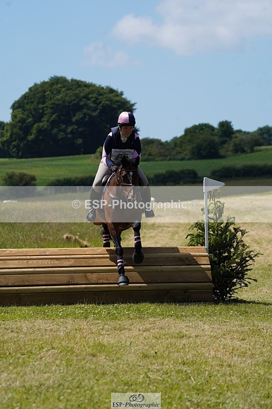 240629X-111026-1482 - 063-Ella_Matravers-BALLYMITTY_MAC