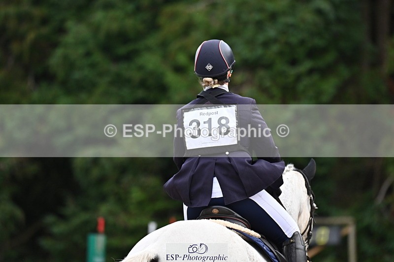 251026A-104404-23712 - D-318-Caroline.Allan