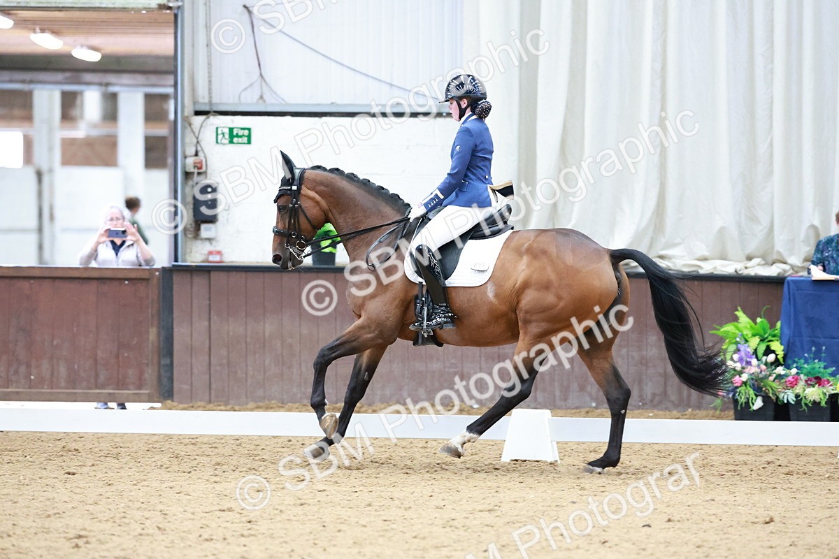 SBM_017893 - Class 15 - FEI Junior