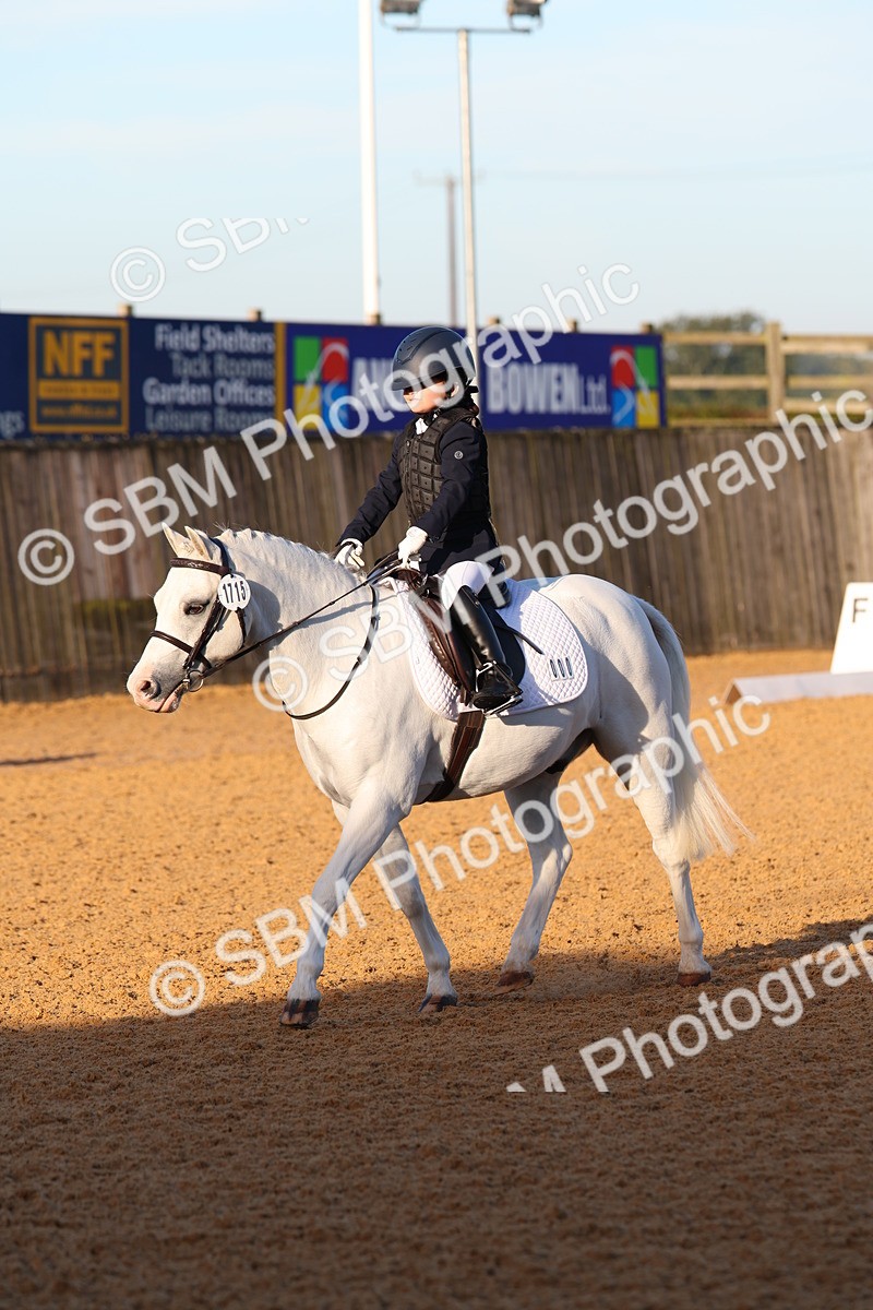 SBM_33708 - D27 - Have a Go