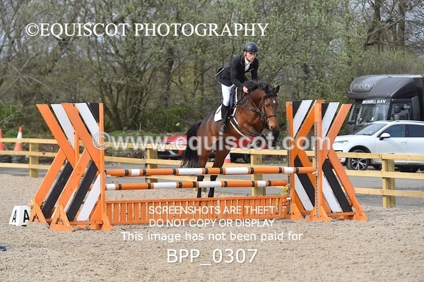 BPP_0307 - CLASS 2 FRI Senior BritiNovice/ 90cm Open