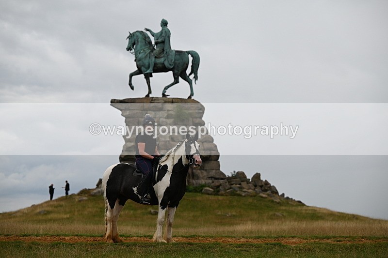 DSC_5754 - Time at Statue 11:46 to 12:16