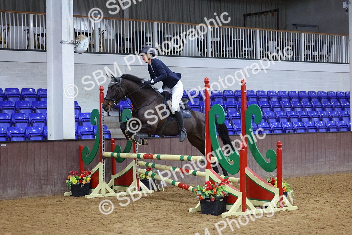 SBM_000929 - Class 13 - Equissage Pulse Senior British Novice/ 90cm Open - First Round (0.90m)