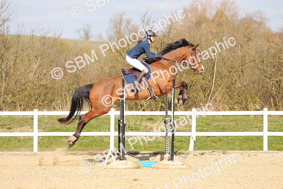 SBM_001414 - Class 4 - Senior Newcomers - 1.10m