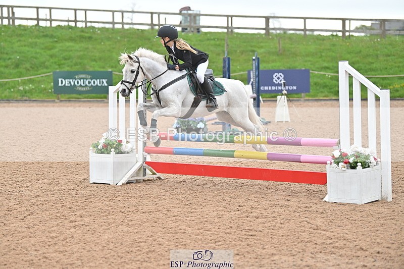 240505A-092043-03487 - Cls 1 Pony Intro 70cm