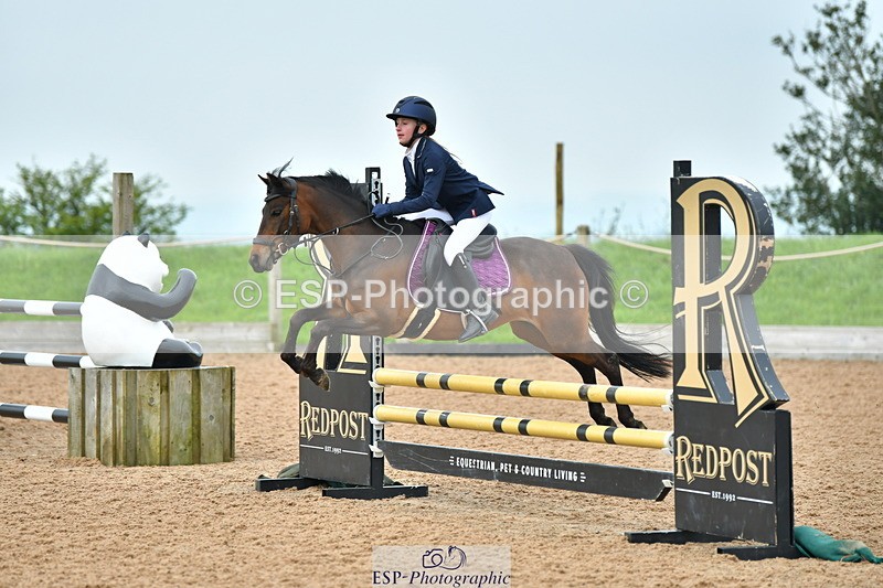 230513A-091633-00088 - Cls 11 Stepping Stones 128+138cm