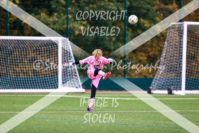 1DX30601 - 2025-10-12 FC Abbey Meads U14 Orange V Kingsdown Lions U14