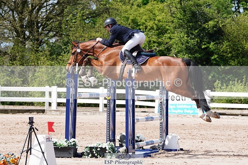 250427-111342-16152 - Cls 4 - 2 Star Small Tour