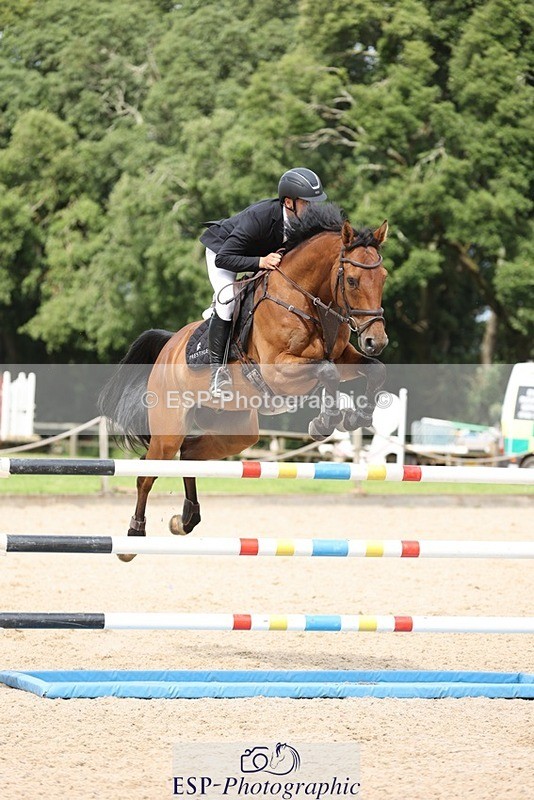 240711-154257-29090 - Cls 124 Foxhunter