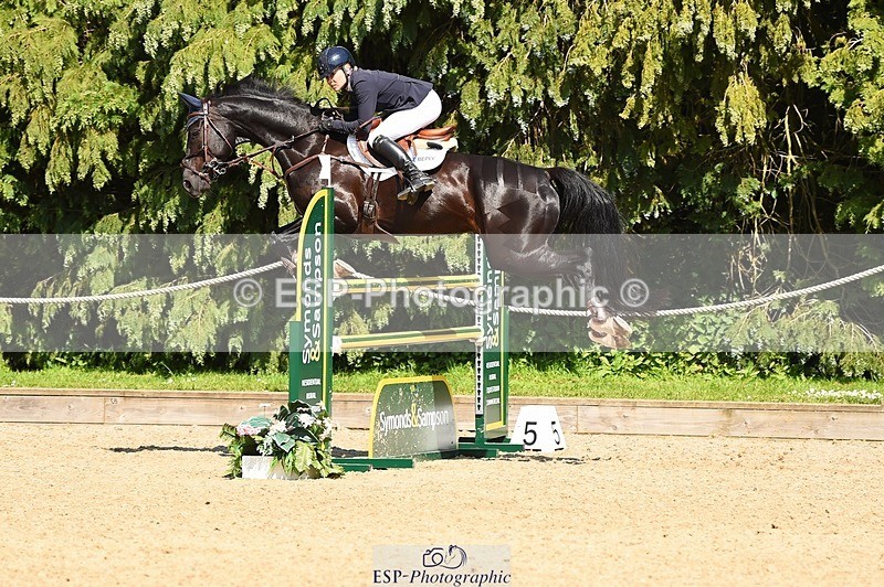 230527-153110-11570 - 480-FLOW_7-Mollie_Summerland-SJ