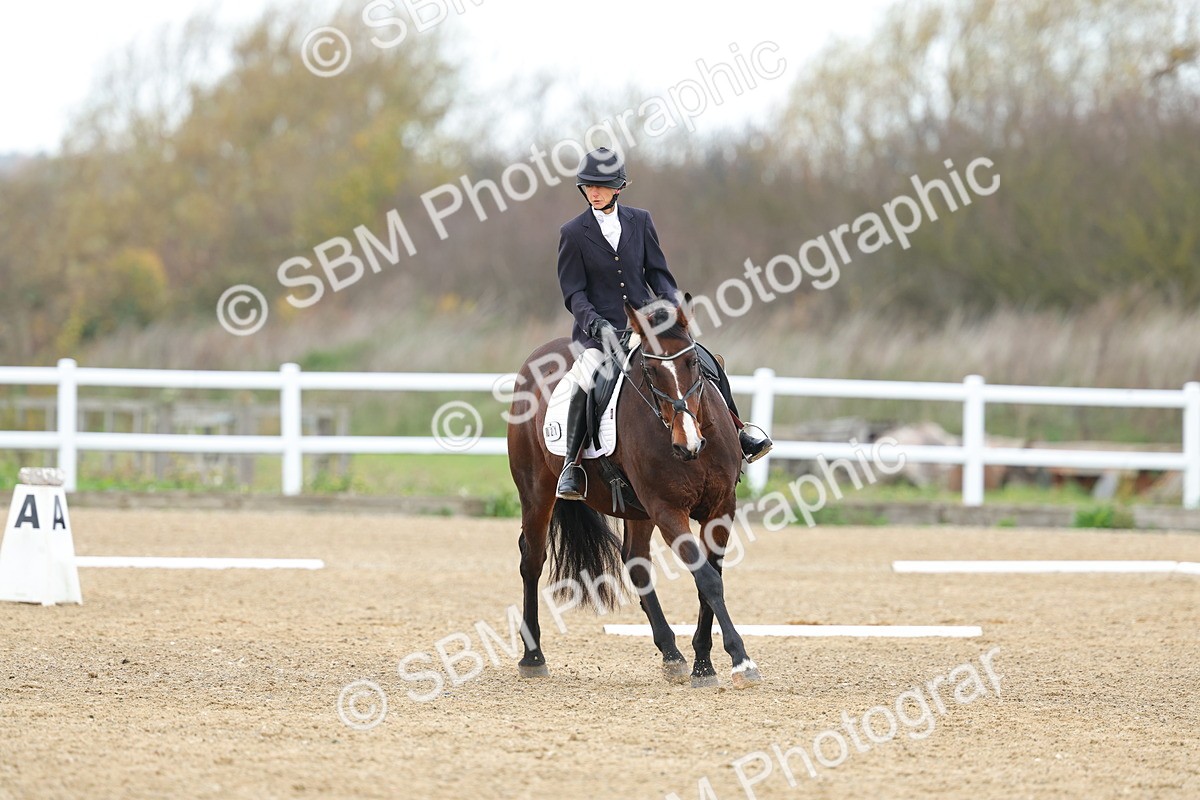 SBM_003727 - Class 7 - Novice 3