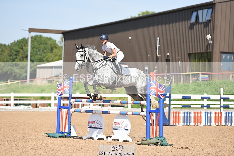 230906A-135722-00530 - Foxhunter & 1.20m Open