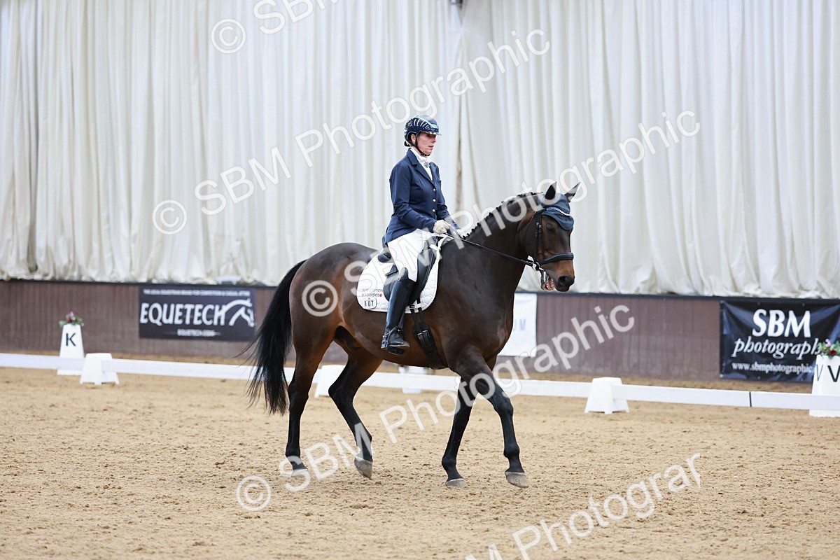 SBM_008846 - Class 6b - Novice 6 - 11.02-12.19