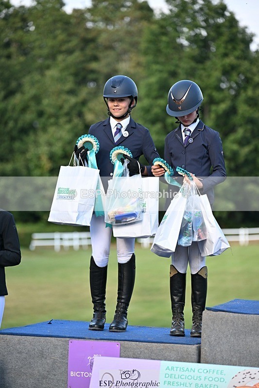 250822A-172138-24546 - Friday Presentations