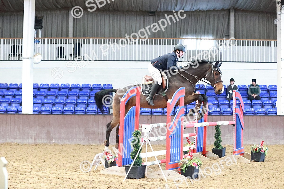 SBM_002813 - Class 10 - Senior Newcomer 1.10m