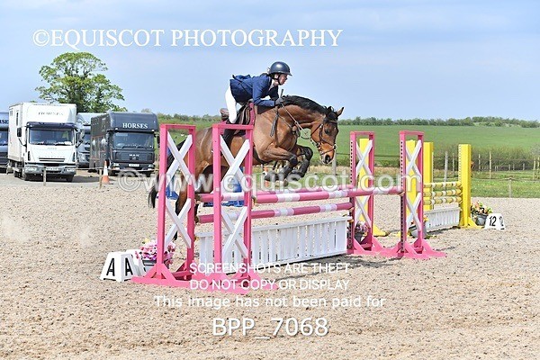 BPP_7068 - CLASS 5 FRI Veterans Show Jumping
